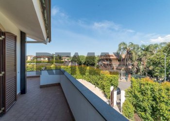 Balcone - Villa Via Giovanni Pascoli
 
19, Aci Sant'Antonio - photo 33