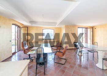 Sala da pranzo - Villa Via Giovanni Pascoli
 
19, Aci Sant'Antonio - photo 38