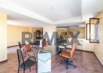 Sala da pranzo - Villa Via Giovanni Pascoli
 
19, Aci Sant'Antonio - photo 39
