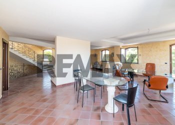 Sala da pranzo - Villa Via Giovanni Pascoli
 
19, Aci Sant'Antonio - photo 40