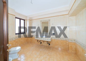 Bagno - Villa Via Giovanni Pascoli
 
19, Aci Sant'Antonio - photo 41