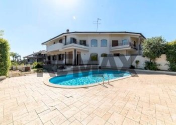 Piscina - Villa Via Giovanni Pascoli
 
19, Aci Sant'Antonio - photo 3
