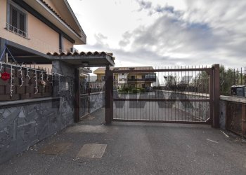 Terrazza - Four-room apartment Via Giuseppe Alizzi
 
8, Riposto - photo 4