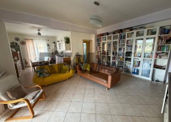 Soggiorno - Four-room apartment Via Giuseppe Alizzi
 
8, Riposto - photo 14