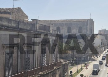 Edificio all\'aperto - Casa indipendente Corso Vittorio Emanuele
 
218, Avola - foto 13
