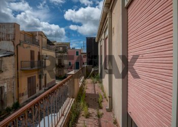 Balcone - Casa indipendente Via Antonio Gramsci
 
24, Grammichele - foto 4