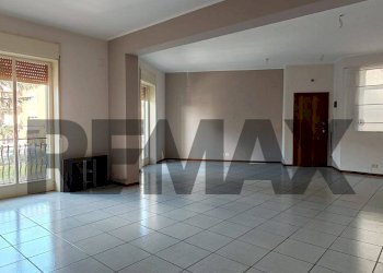 Stanza vuota - Four-room apartment Piazza Dante Alighieri
6, Mascalucia - photo 5