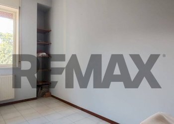 Stanza vuota - Four-room apartment Piazza Dante Alighieri
6, Mascalucia - photo 11