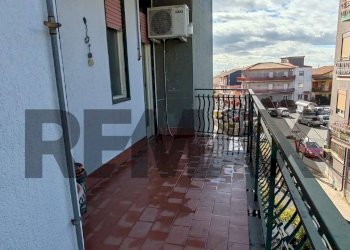 Balcone - Four-room apartment Piazza Dante Alighieri
6, Mascalucia - photo 15