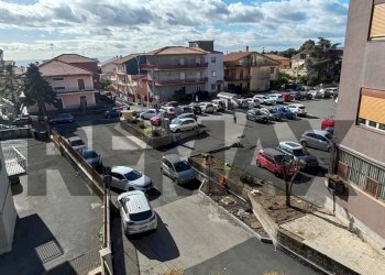 Edificio all\'aperto - Four-room apartment Piazza Dante Alighieri
6, Mascalucia - photo 17