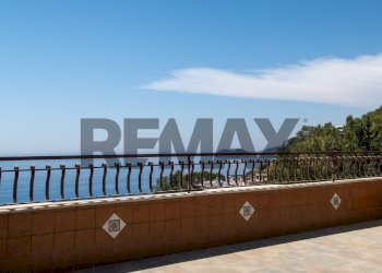 Terrazza - Three-room apartment Contrada Silemi
 
4/6, Letojanni - photo 10