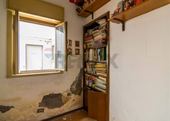 Camera / camera da letto - Four-room apartment Via Emanuele Bellia
 
116, Paterno - photo 7