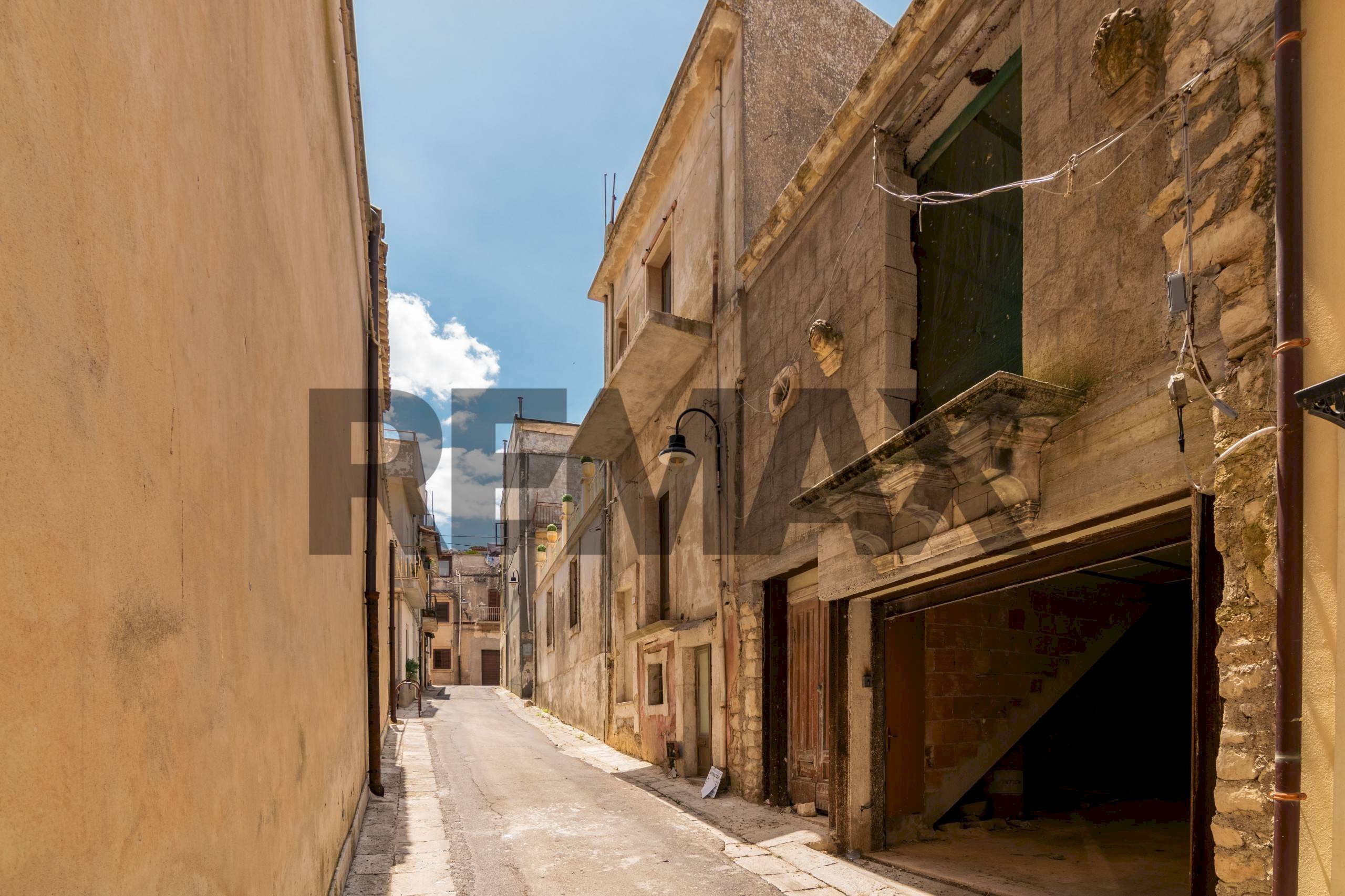 Edificio all\'aperto - Independent house Via Santa Sofia
 
18, Chiaramonte Gulfi - photo 2