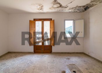 Stanza vuota - Independent house Via Santa Sofia
 
18, Chiaramonte Gulfi - photo 28