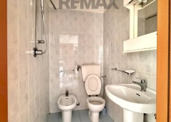 Bagno - Ufficio Via Dell'Oleandro
2, Montevarchi - foto 8