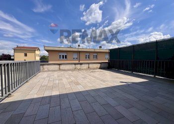 Terrazza - Ufficio Via Dell'Oleandro
2, Montevarchi - foto 13