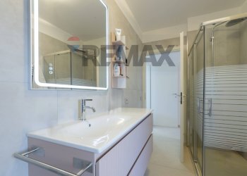 Bagno - Quadrilocale Via Enrico Berlinguer
 
5, Figline e Incisa Valdarno - foto 15