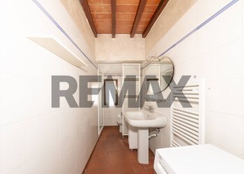 Bagno - Quadrilocale Via Francesco Petrarca
 
8, Figline e Incisa Valdarno - foto 16