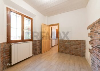 Stanza vuota - Trilocale VIA PIAVE
 
63, San Giovanni Valdarno - foto 9