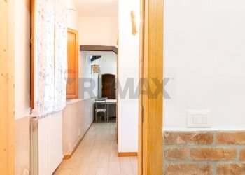 Hall / corridoio - Trilocale VIA PIAVE
 
63, San Giovanni Valdarno - foto 10