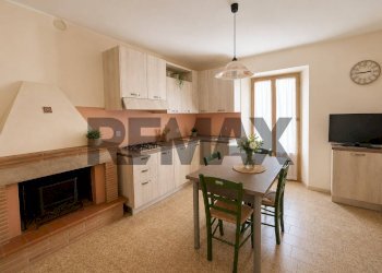 Cucina - Four-room apartment Via 1 maggio
 
21, Bucine - photo 4