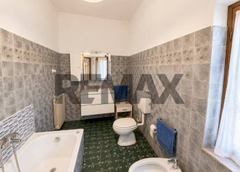 Bagno - Four-room apartment Via 1 maggio
 
21, Bucine - photo 9