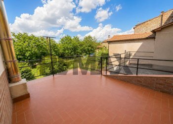 Terrazza - Four-room apartment Via 1 maggio
 
21, Bucine - photo 10