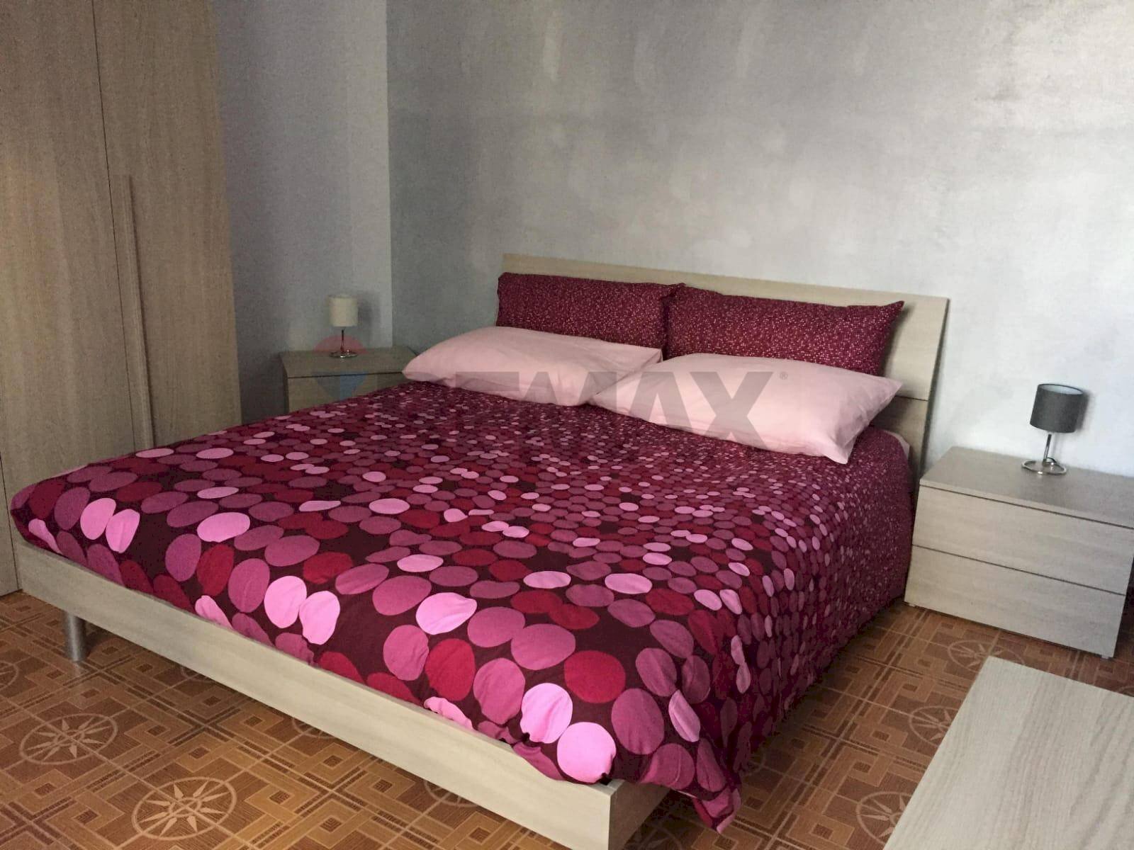Camera / camera da letto - Three-room apartment Via Arezzo
49, Perugia - photo 3