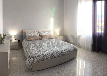 Camera / camera da letto - Three-room apartment Via Arezzo
49, Perugia - photo 4