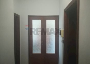Hall / corridoio - Three-room apartment Via Arezzo
49, Perugia - photo 8