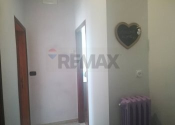 Hall / corridoio - Three-room apartment Via Arezzo
49, Perugia - photo 26
