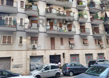 Edificio all\'aperto - Trilocale Via Colfelice
30, Roma - foto 4