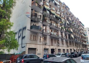Edificio all\'aperto - Trilocale Via Colfelice
30, Roma - foto 5