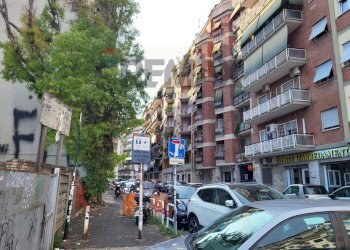 Edificio all\'aperto - Trilocale Via Colfelice
30, Roma - foto 7