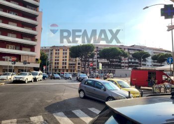 Edificio all\'aperto - Trilocale Via Colfelice
30, Roma - foto 12