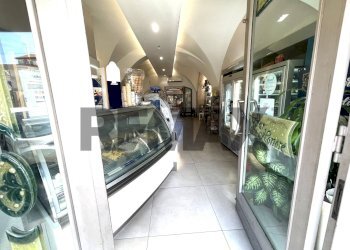 Parcheggio - Attività Commerciale VIALE DON LUIGI STURZO
112, Giarre - foto 2