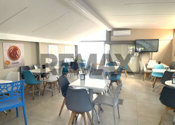 Sala da pranzo - Attività Commerciale VIALE DON LUIGI STURZO
112, Giarre - foto 9