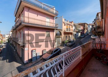 Balcone - Casa indipendente Via Vittorio Emanuele
 
227, Motta Sant'Anastasia - foto 6