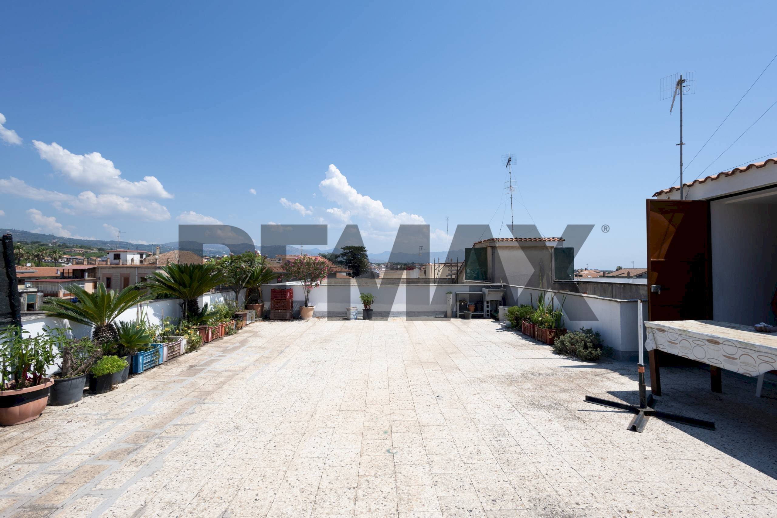 Terrazza - Quadrilocale Via San Giuseppe
 
82, Mascali - foto 1