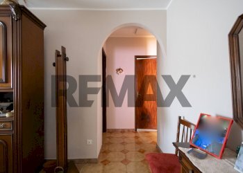 Hall / corridoio - Quadrilocale Via San Giuseppe
 
82, Mascali - foto 3