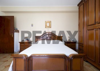 Camera / camera da letto - Quadrilocale Via San Giuseppe
 
82, Mascali - foto 7