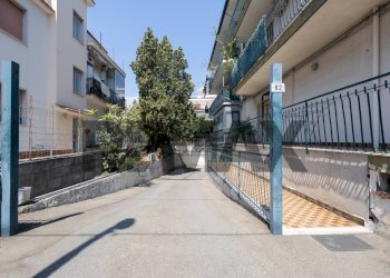 Edificio all\'aperto - Quadrilocale Via San Giuseppe
 
82, Mascali - foto 26