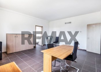 Sala da pranzo - Office via aldo moro
5, San Martino Siccomario - photo 5