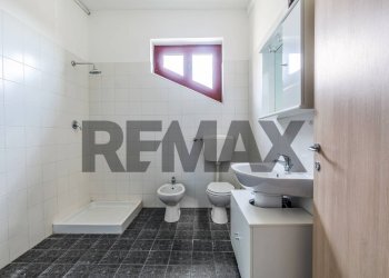 Bagno - Office via aldo moro
5, San Martino Siccomario - photo 13