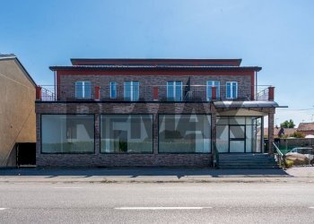 Casa all\'aperto - Shop via Circonvallazione
16, Siziano - photo 11