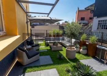 Terrazza - Trilocale via Circonvallazione
 
16, Siziano - foto 16