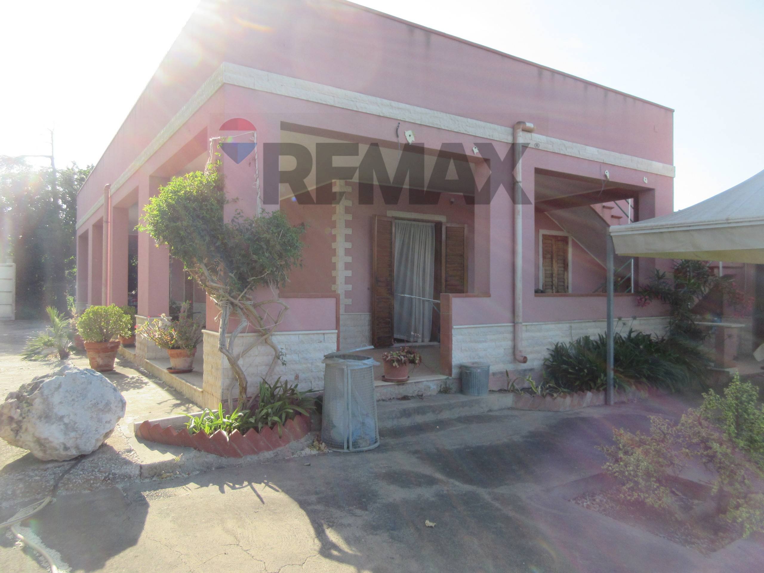 Casa all\'aperto - Villa via delle Zagare
s.n.c., Augusta - foto 2
