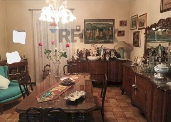 Sala da pranzo - Villa via delle Zagare
 
s.n.c., Augusta - foto 6