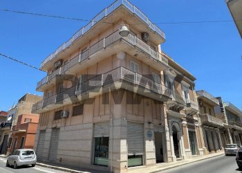 Edificio all\'aperto - Apartment Corso Nunzio Costa
 
83, Pachino - photo 1