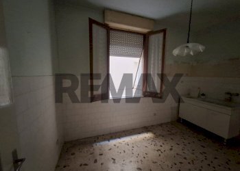 Stanza vuota - Apartment via XIV ottobre
 
85, Augusta - photo 18
